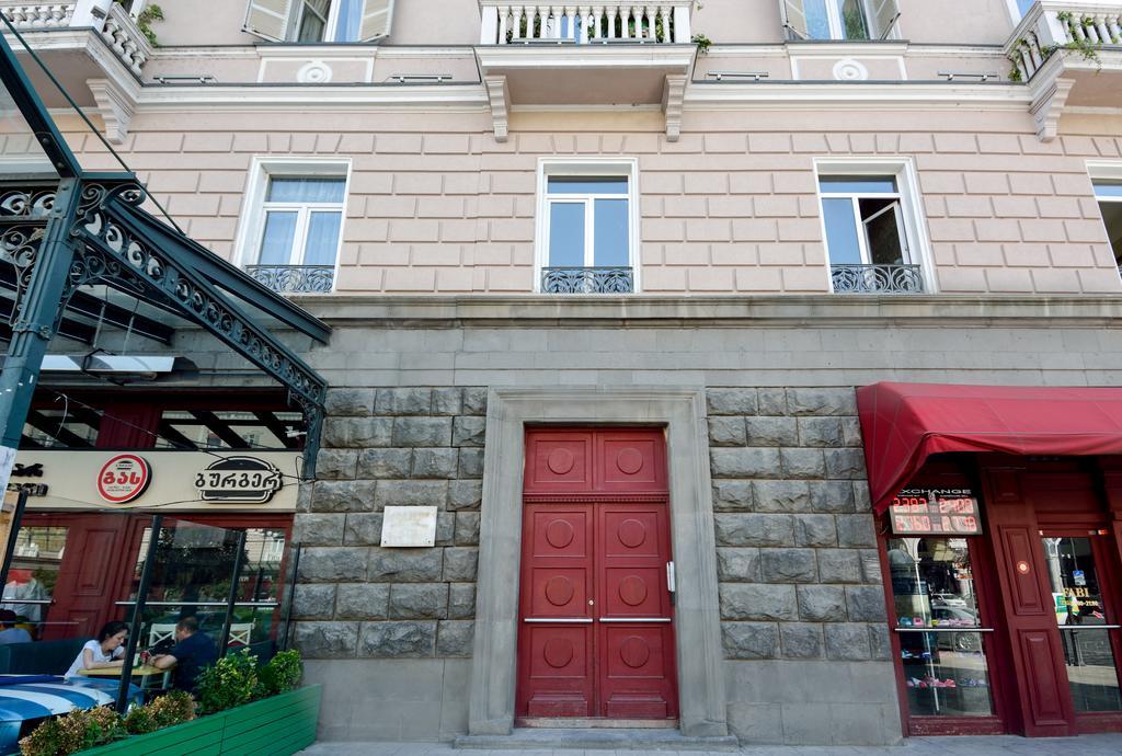 Gio'S Apartment Tiflis Exterior foto